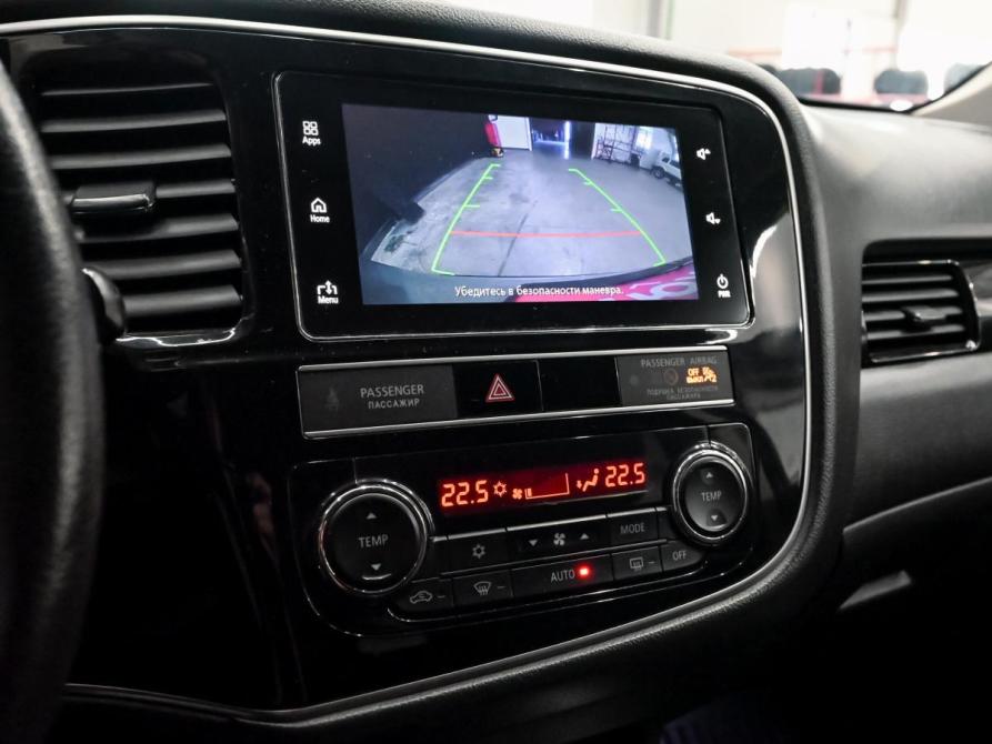 Mitsubishi Outlander III Рестайлинг 3 Екатеринбург  - изображение 14