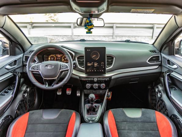 Lada (ВАЗ) Vesta I Рестайлинг (NG) с пробегом 2023 года, цена 1 648 000 рублей, 51705 км, универсал, Автокод Объявления