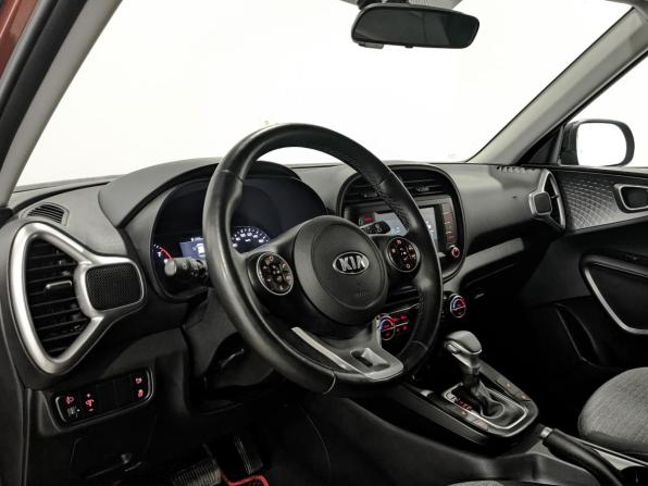 Kia Soul III с пробегом 2020 года, цена 1 990 000 рублей, 65242 км, хэтчбек, Автокод Объявления