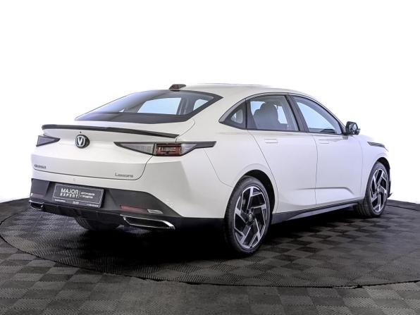 Changan Lamore с пробегом 2024 года, цена 2 319 000 рублей, 178 км, седан, Автокод Объявления