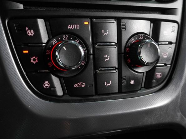 Opel Astra J с пробегом 2011 года, цена 769 000 рублей, 159839 км, хэтчбек, Автокод Объявления