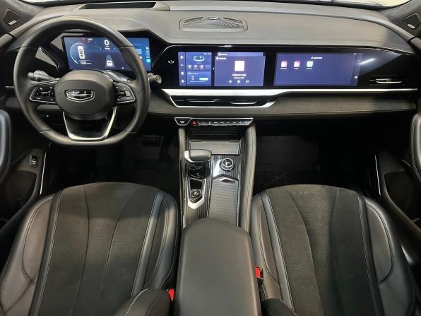 Geely Monjaro I с пробегом 2024 года, цена 3 430 000 рублей, 43758 км, внедорожник, Автокод Объявления