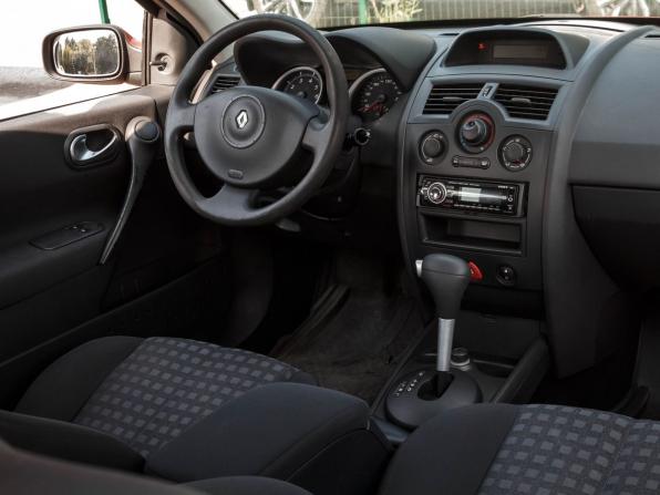 Renault Megane II Рестайлинг с пробегом 2007 года, цена 570 000 рублей, 77930 км, хэтчбек, Автокод Объявления