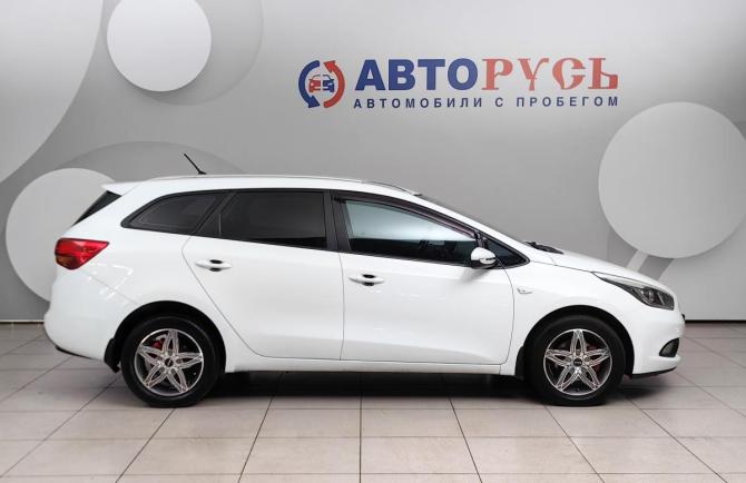 Kia Ceed II с пробегом 2013 года, цена 764 000 рублей, 285175 км, универсал, Автокод Объявления