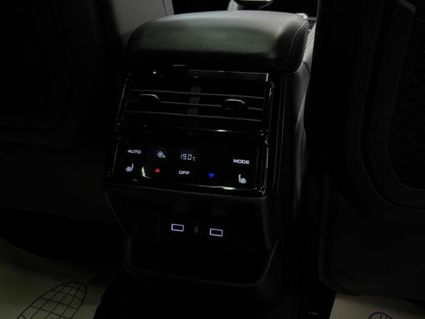 Geely Monjaro I с пробегом 2022 года, цена 3 200 000 рублей, 17710 км, внедорожник, Автокод Объявления