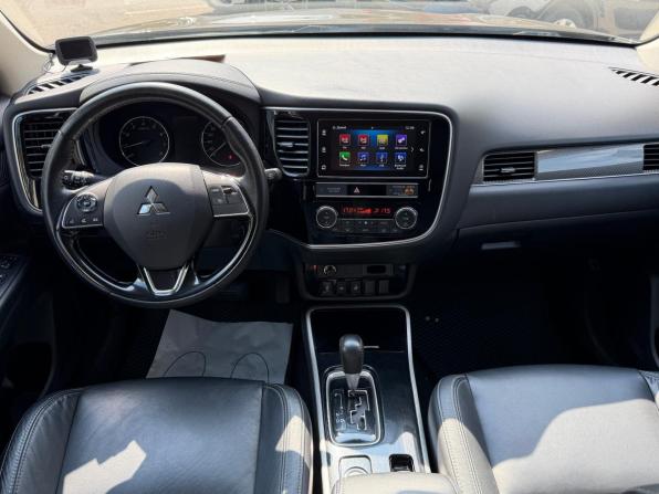 Mitsubishi Outlander III Рестайлинг 3 с пробегом 2019 года, цена 1 649 000 рублей, 229800 км, внедорожник, Автокод Объявления