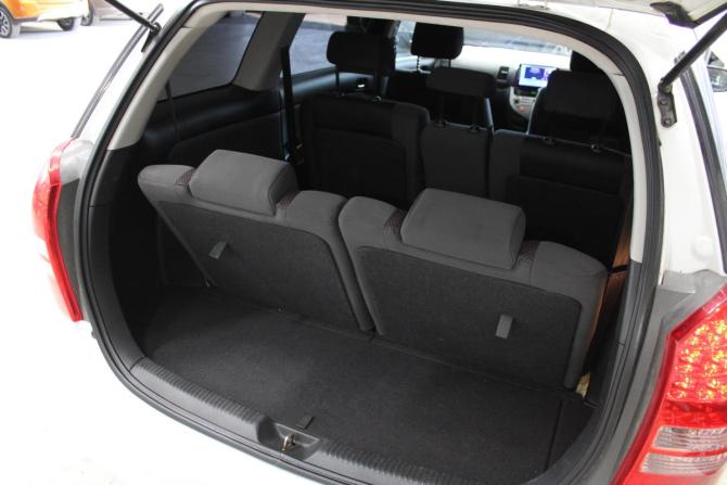 Toyota Wish I с пробегом 2005 года, цена 799 000 рублей, 251959 км, минивэн, Автокод Объявления
