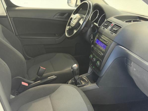 Skoda Yeti I с пробегом 2010 года, цена 750 000 рублей, 314979 км, внедорожник, Автокод Объявления