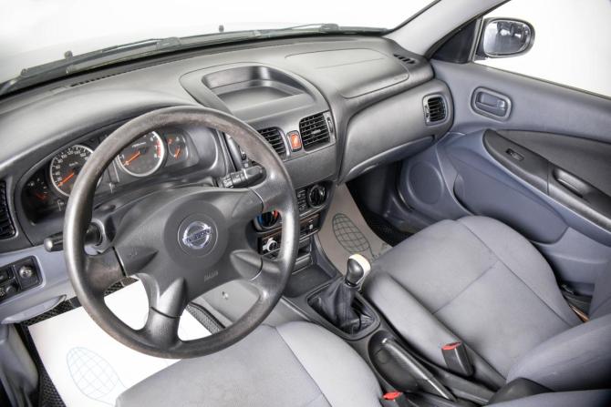 Nissan Almera II (N16) Рестайлинг с пробегом 2005 года, цена 399 000 рублей, 282145 км, хэтчбек, Автокод Объявления