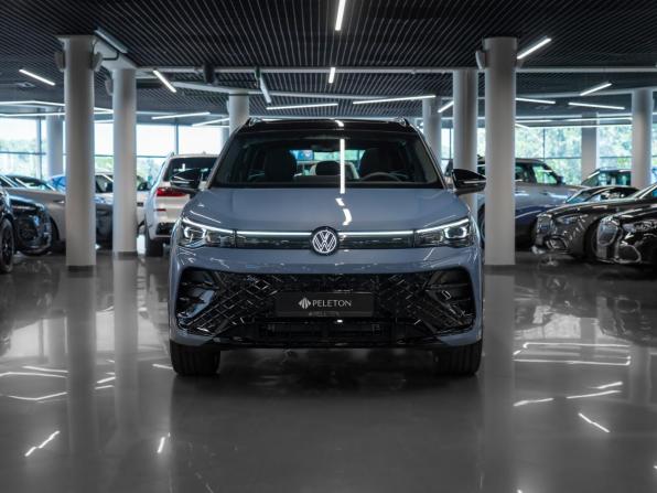 Volkswagen Tiguan III (China Market) с пробегом 2026 года, цена 4 800 000 рублей, 30 км, внедорожник, Автокод Объявления