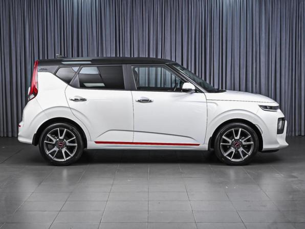 Kia Soul III с пробегом 2021 года, цена 2 200 000 рублей, 66823 км, хэтчбек, Автокод Объявления
