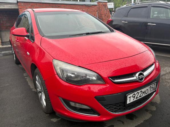 Opel Astra J Рестайлинг с пробегом 2013 года, цена 559 000 рублей, 239000 км, седан, Автокод Объявления