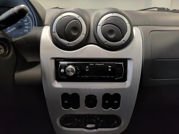 Renault Sandero I с пробегом 2013 года, цена 720 000 рублей, 125191 км, хэтчбек, Автокод Объявления