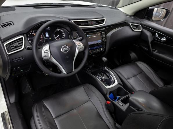 Nissan Qashqai II с пробегом 2014 года, цена 1 295 000 рублей, 176258 км, внедорожник, Автокод Объявления
