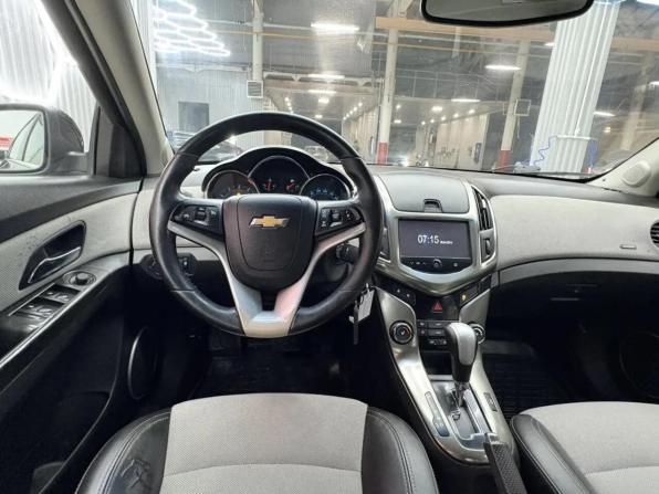 Chevrolet Cruze I Рестайлинг с пробегом 2015 года, цена 900 000 рублей, 181359 км, седан, Автокод Объявления