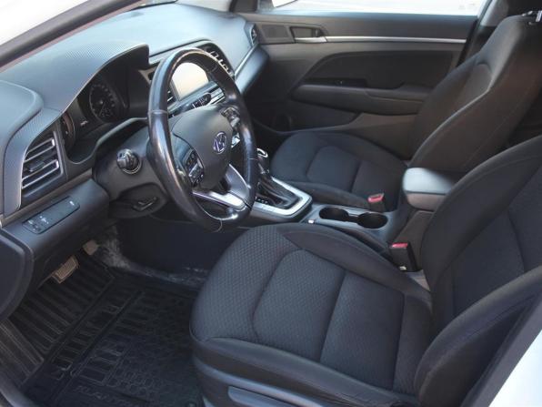 Hyundai Elantra VI (AD) Рестайлинг с пробегом 2019 года, цена 1 280 000 рублей, 134823 км, седан, Автокод Объявления