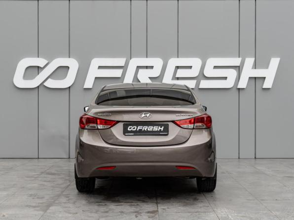 Hyundai Elantra V (MD) с пробегом 2012 года, цена 898 000 рублей, 216737 км, седан, Автокод Объявления