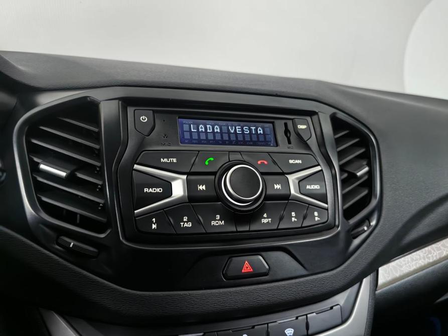 Lada (ВАЗ) Vesta I Москва  - изображение 17