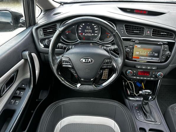 Kia Ceed II с пробегом 2013 года, цена 1 150 000 рублей, 177235 км, хэтчбек, Автокод Объявления