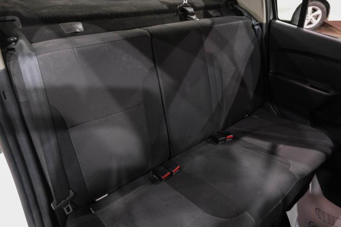 Renault Logan II Рестайлинг с пробегом 2021 года, цена 499 000 рублей, 318000 км, седан, Автокод Объявления