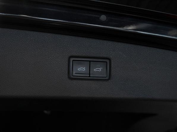 Volkswagen Tiguan II Рестайлинг с пробегом 2020 года, цена 3 380 000 рублей, 162001 км, внедорожник, Автокод Объявления