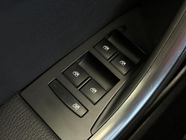 Opel Astra J с пробегом 2011 года, цена 507 000 рублей, 183102 км, хэтчбек, Автокод Объявления