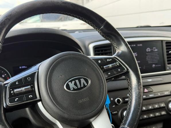 Kia Sportage IV Рестайлинг с пробегом 2021 года, цена 2 425 000 рублей, 119545 км, внедорожник, Автокод Объявления