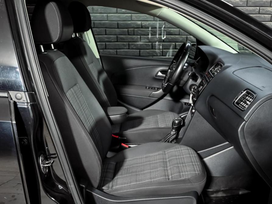 Volkswagen Polo V Рестайлинг Екатеринбург  - изображение 11