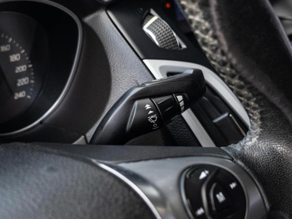 Ford Focus III с пробегом 2012 года, цена 890 000 рублей, 208683 км, седан, Автокод Объявления