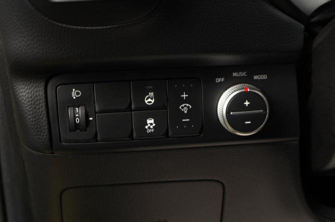 Kia Soul II с пробегом 2016 года, цена 1 549 000 рублей, 152000 км, хэтчбек, Автокод Объявления
