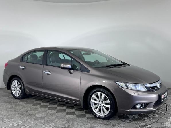 Honda Civic IX с пробегом 2012 года, цена 895 000 рублей, 318156 км, седан, Автокод Объявления