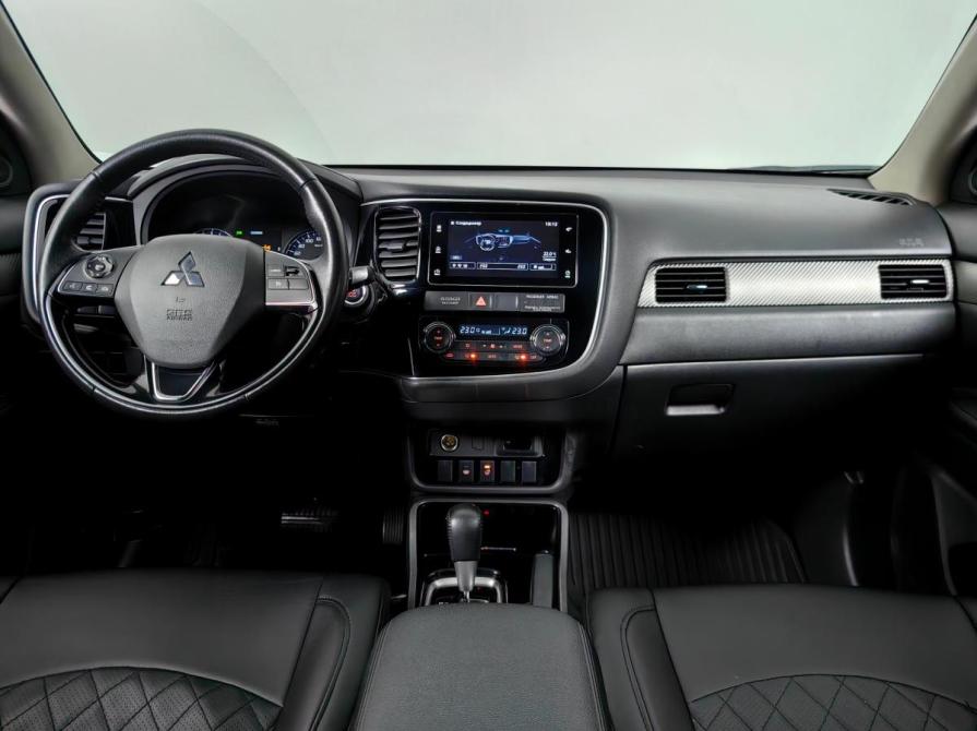 Mitsubishi Outlander III Рестайлинг 2 Москва  - изображение 6