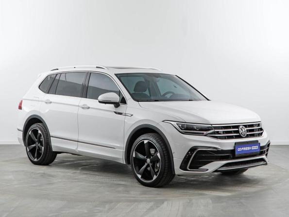 Volkswagen Tiguan II Рестайлинг с пробегом 2021 года, цена 4 107 444 рубля, 43279 км, внедорожник, Автокод Объявления