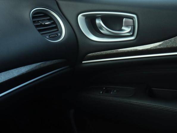Infiniti QX60 I с пробегом 2015 года, цена 1 967 000 рублей, 107670 км, внедорожник, Автокод Объявления