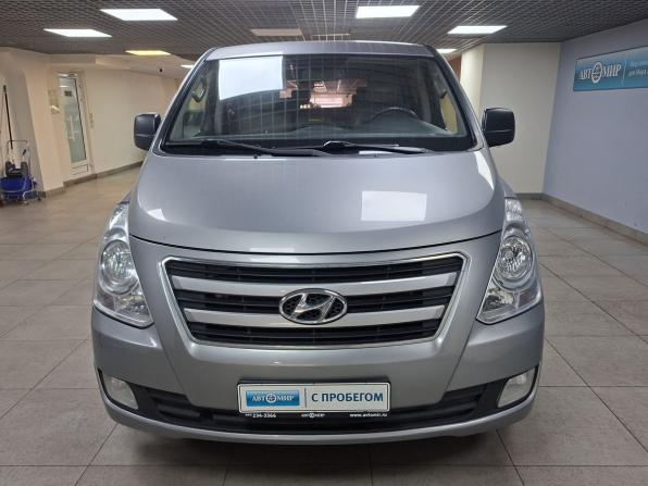 Hyundai Grand Starex I Рестайлинг с пробегом 2018 года, цена 2 400 000 рублей, 157042 км, минивэн, Автокод Объявления