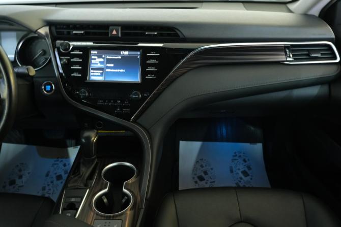 Toyota Camry VIII (XV70) с пробегом 2018 года, цена 2 899 000 рублей, 153000 км, седан, Автокод Объявления
