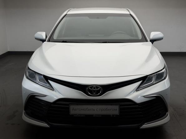 Toyota Camry VIII (XV70) Рестайлинг с пробегом 2021 года, цена 2 325 000 рублей, 130009 км, седан, Автокод Объявления