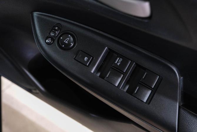 Honda Fit III Рестайлинг с пробегом 2019 года, цена 1 289 000 рублей, 63000 км, хэтчбек, Автокод Объявления