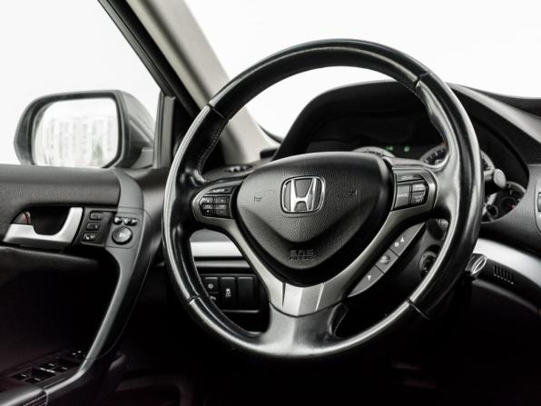 Honda Accord VIII Рестайлинг с пробегом 2011 года, цена 1 440 000 рублей, 205582 км, седан, Автокод Объявления