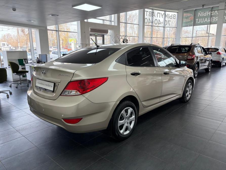 Hyundai Solaris I Киров  - изображение 4