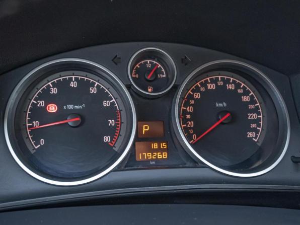 Opel Astra H Рестайлинг с пробегом 2012 года, цена 780 000 рублей, 179268 км, седан, Автокод Объявления