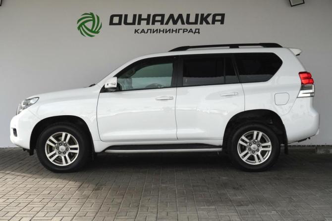 Toyota Land Cruiser Prado 150 Series с пробегом 2011 года, цена 2 480 000 рублей, 318735 км, внедорожник, Автокод Объявления