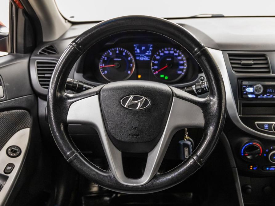 Hyundai Solaris I Волгоград  - изображение 15