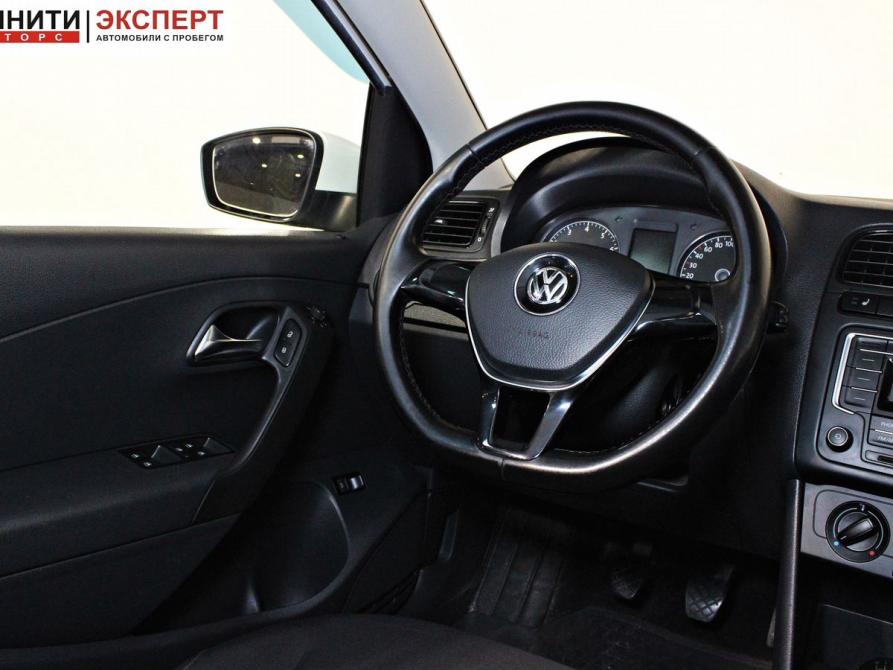 Volkswagen Polo V Рестайлинг Белгород  - изображение 12
