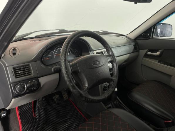 Lada (ВАЗ) Priora I с пробегом 2011 года, цена 330 000 рублей, 328990 км, хэтчбек, Автокод Объявления