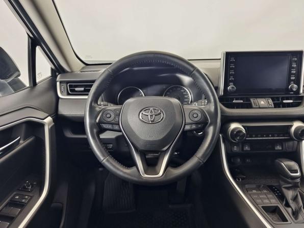 Toyota RAV4 V (XA50) с пробегом 2020 года, цена 2 699 000 рублей, 135827 км, внедорожник, Автокод Объявления