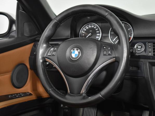 BMW 3 серии V (E90/E91/E92/E93) Рестайлинг с пробегом 2010 года, цена 2 099 000 рублей, 243253 км, кабриолет, Автокод Объявления