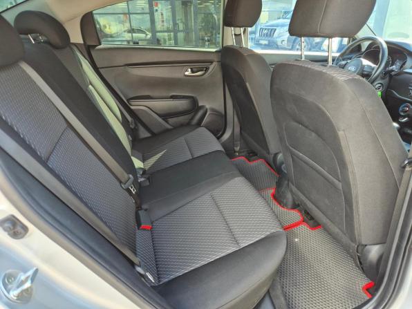 Kia Rio IV с пробегом 2018 года, цена 1 385 000 рублей, 90926 км, седан, Автокод Объявления