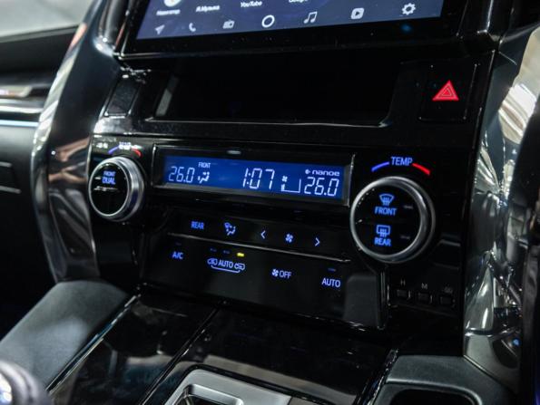 Toyota Alphard III Рестайлинг с пробегом 2018 года, цена 4 500 000 рублей, 88445 км, минивэн, Автокод Объявления