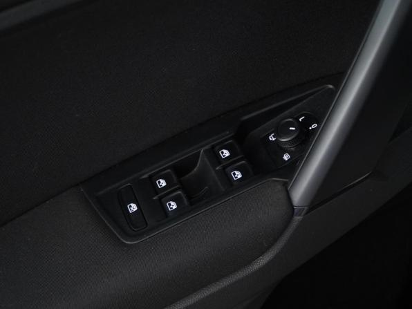 Volkswagen Tiguan II с пробегом 2018 года, цена 2 047 055 рублей, 245979 км, внедорожник, Автокод Объявления